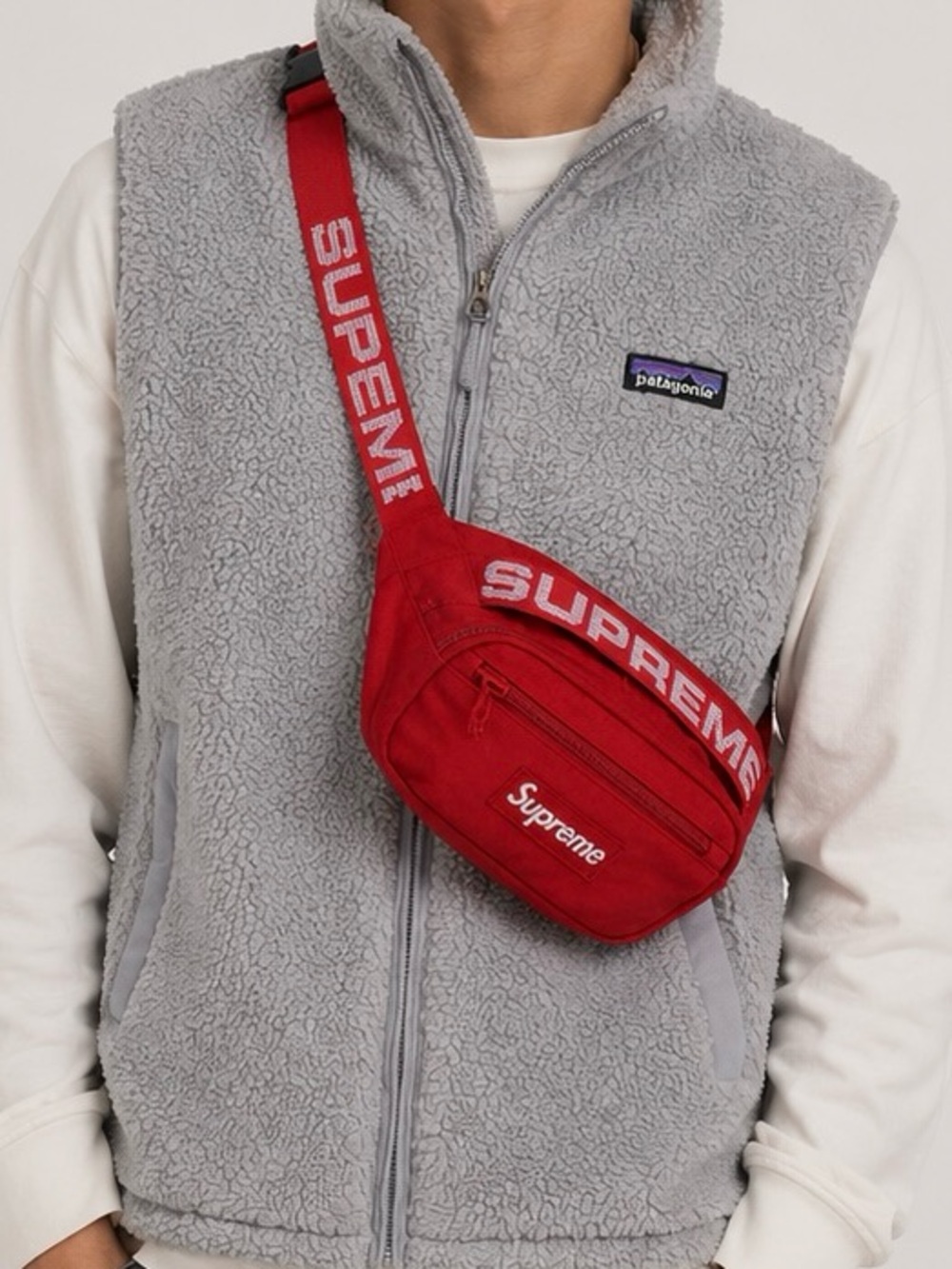 Supreme SS18 Bold Red Belt waist Bag Zip pockets Adjustable logo Strap Designer